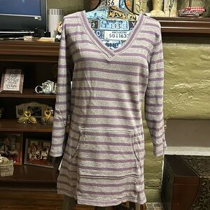 Liz Claiborne Weekend striped V-neck sweatshirt